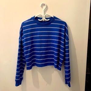 Women’s American eagle sweater